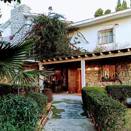 Hostal Boutique Los Geranios Del Pinar Торремолинос Экстерьер фото