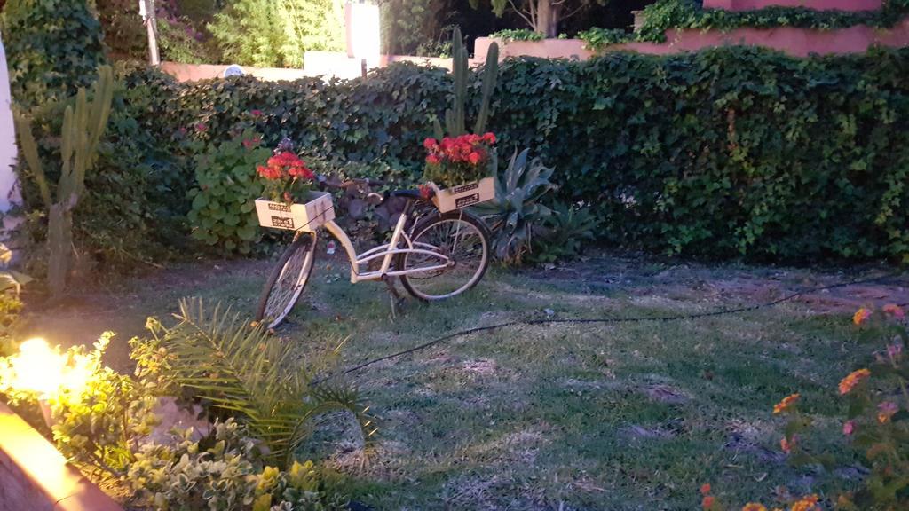 Hostal Boutique Los Geranios Del Pinar Торремолинос Экстерьер фото