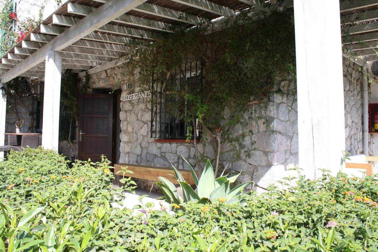 Hostal Boutique Los Geranios Del Pinar Торремолинос Экстерьер фото