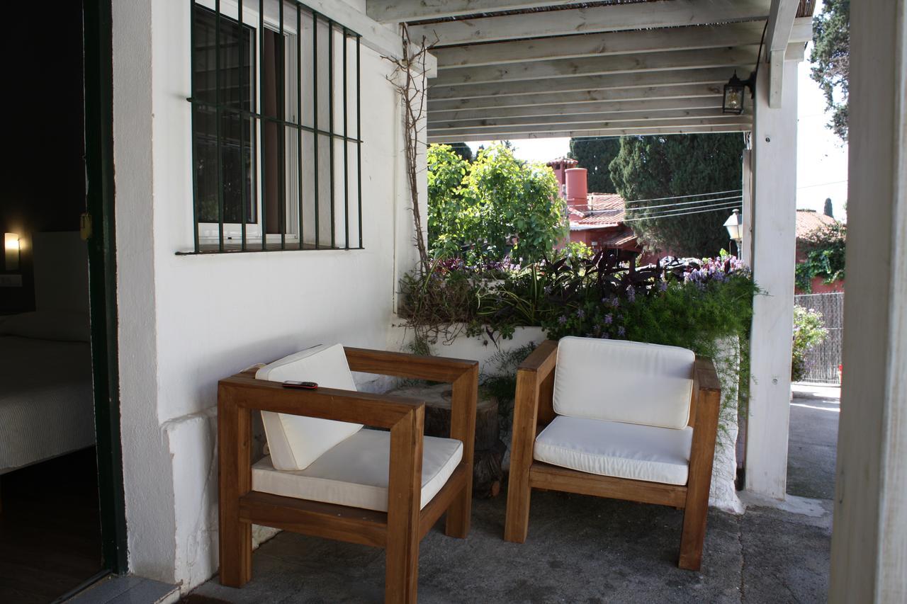Hostal Boutique Los Geranios Del Pinar Торремолинос Экстерьер фото