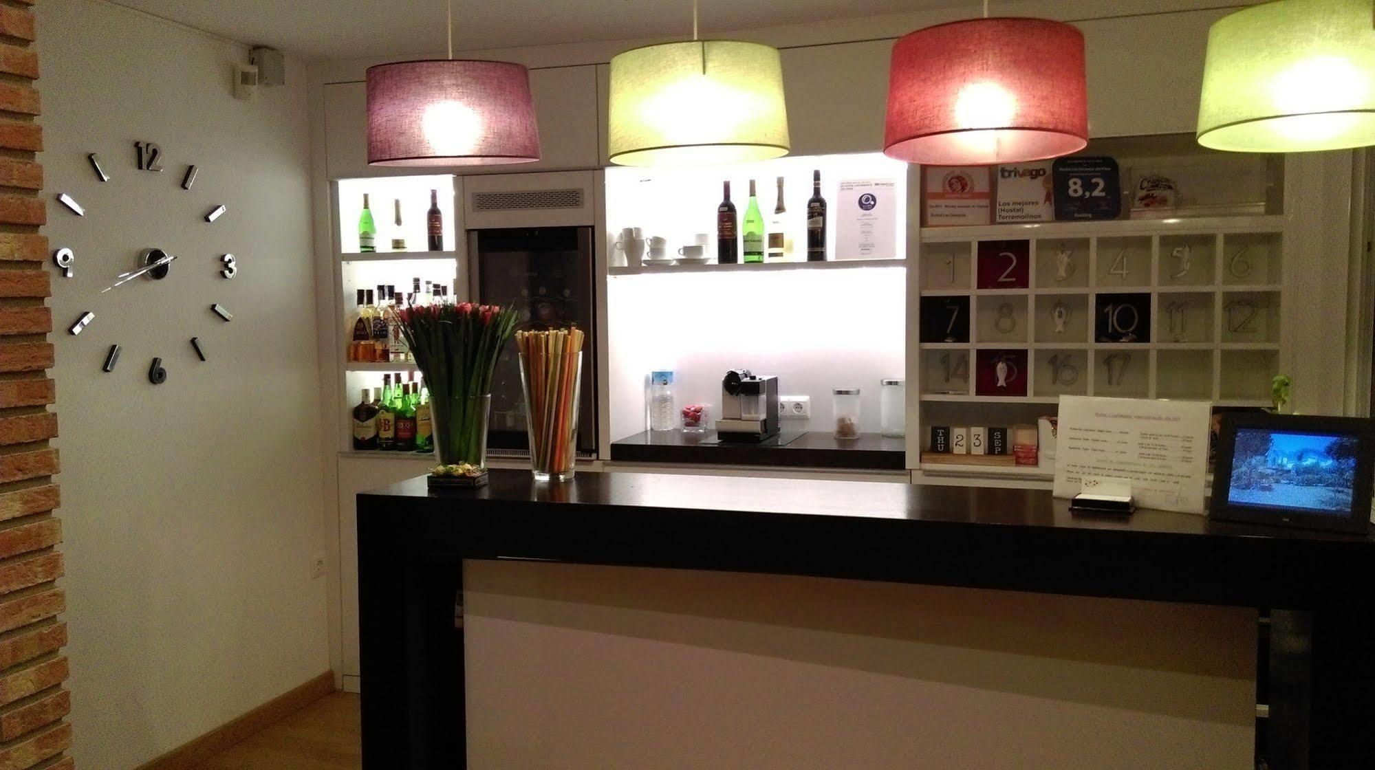 Hostal Boutique Los Geranios Del Pinar Торремолинос Экстерьер фото