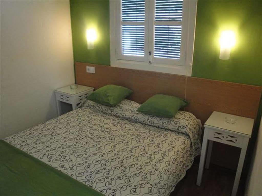 Hostal Boutique Los Geranios Del Pinar Торремолинос Экстерьер фото