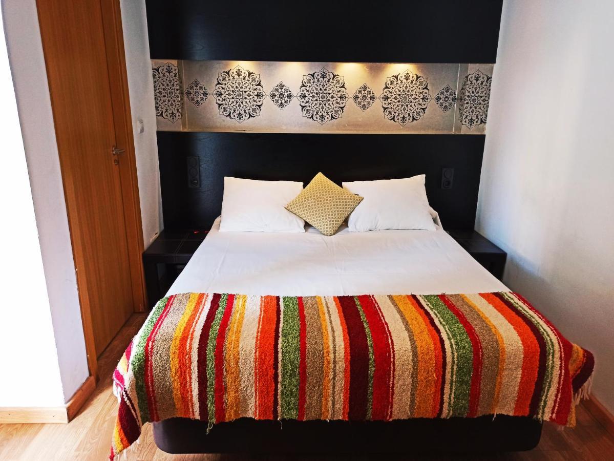 Hostal Boutique Los Geranios Del Pinar Торремолинос Экстерьер фото